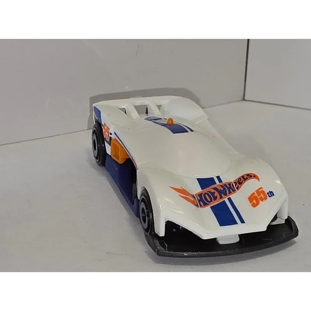1:64 scale Hot Wheels Turbine Sublime from the 2023 